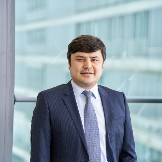 Doniyorbek Zulunov